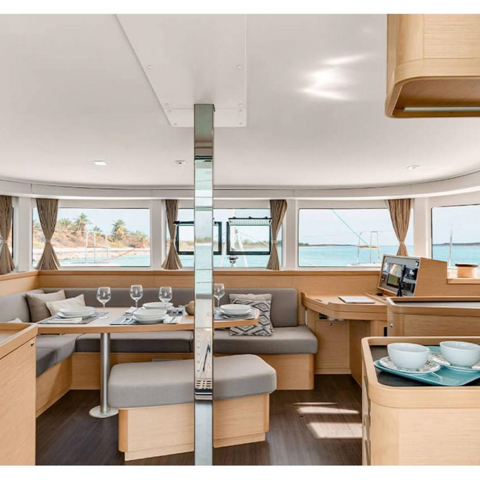 Delta Aquarii | Lagoon 42 photo 17