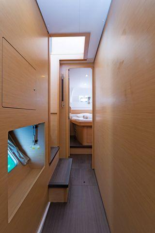 Callisto L400 | Lagoon 400 S2 photo 31