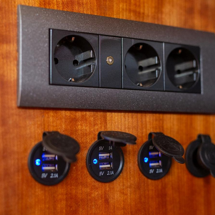 Amica | Dolphin 50 photo 8