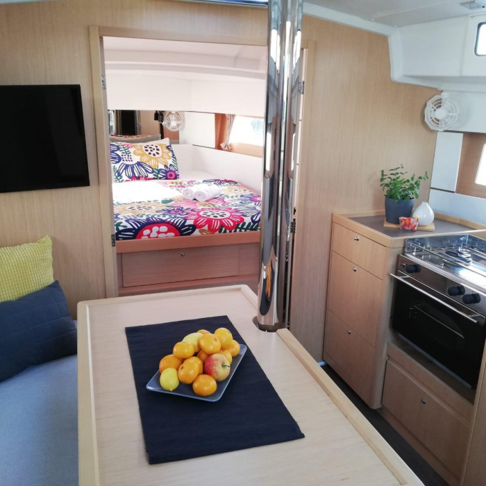 Yoda | Oceanis 30.1 photo 9