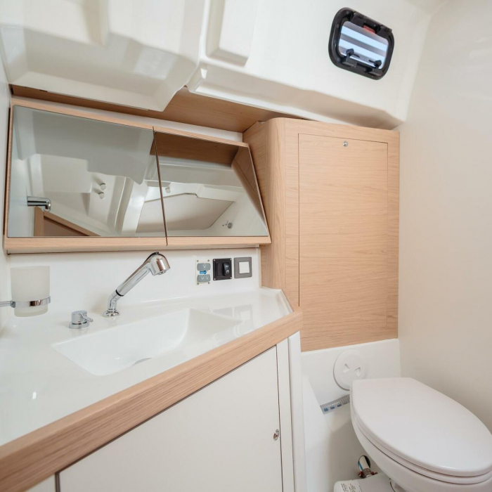 Nefele - Standard line | Oceanis 46.1 photo 11