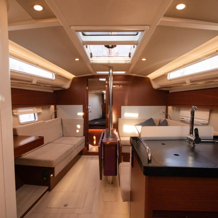 Lady Marga | Hanse 388 photo 15