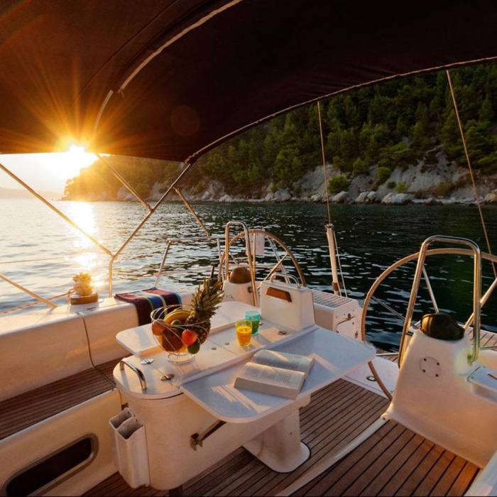 Freedom | Bavaria 44 photo 5