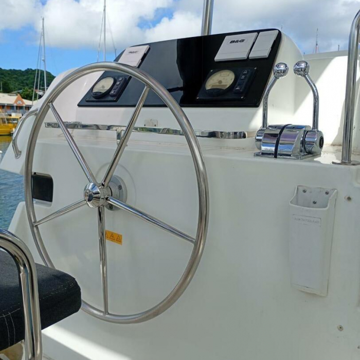 Uiara | Lagoon 42 photo 11