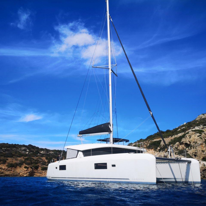 Aktaia | Lagoon 42 photo 3