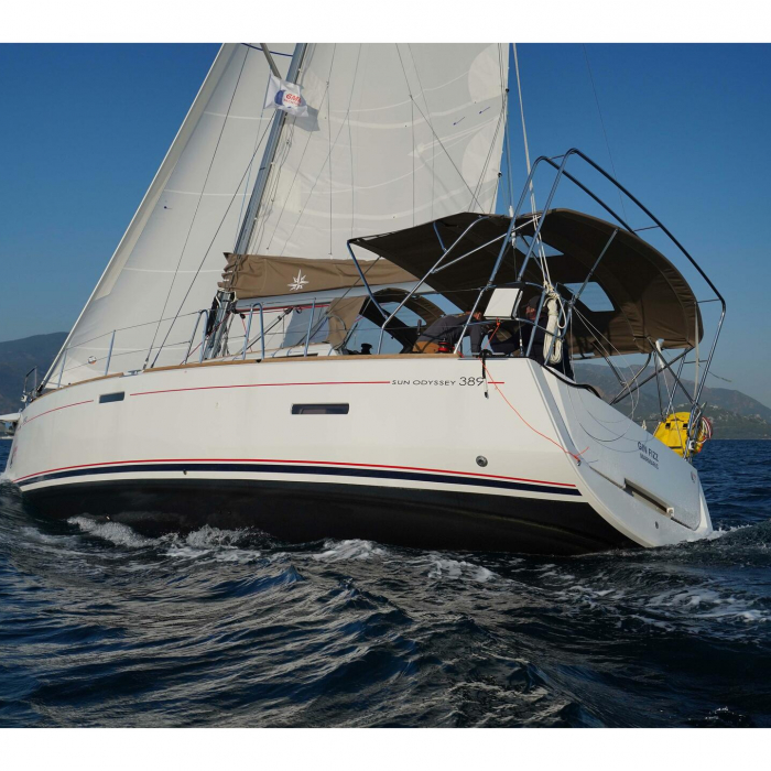 Gin Fizz | Sun Odyssey 389 photo 3