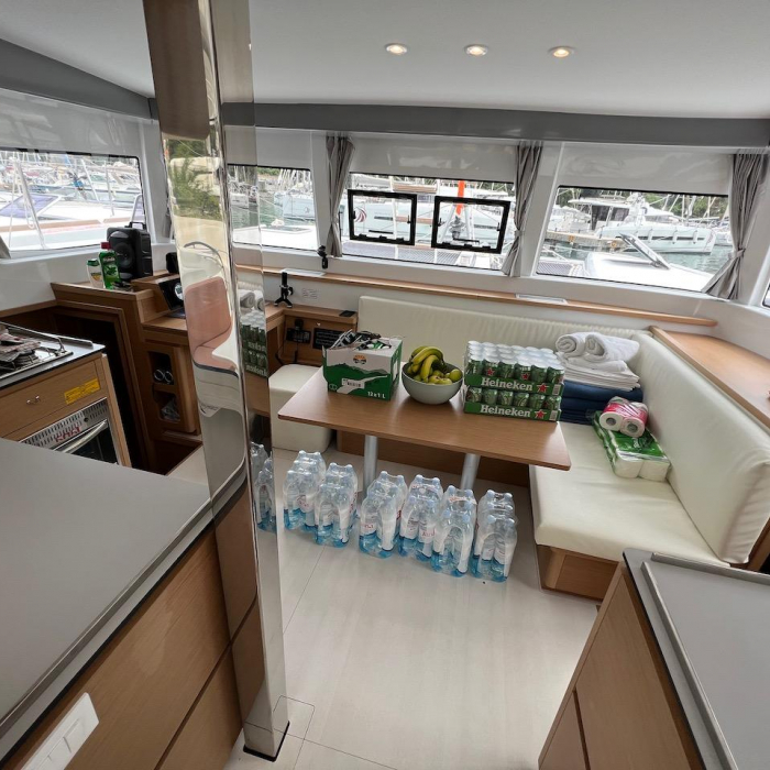 Silver Kiss | Excess 12 photo 10