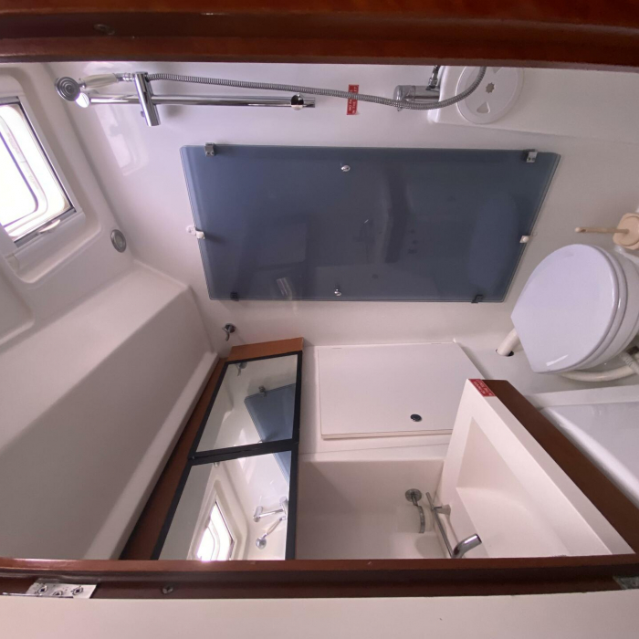 Valasia | Oceanis 54 photo 9