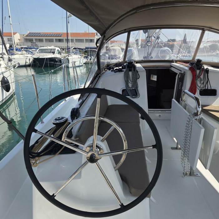 Ancsika | Sun Odyssey 380 photo 4