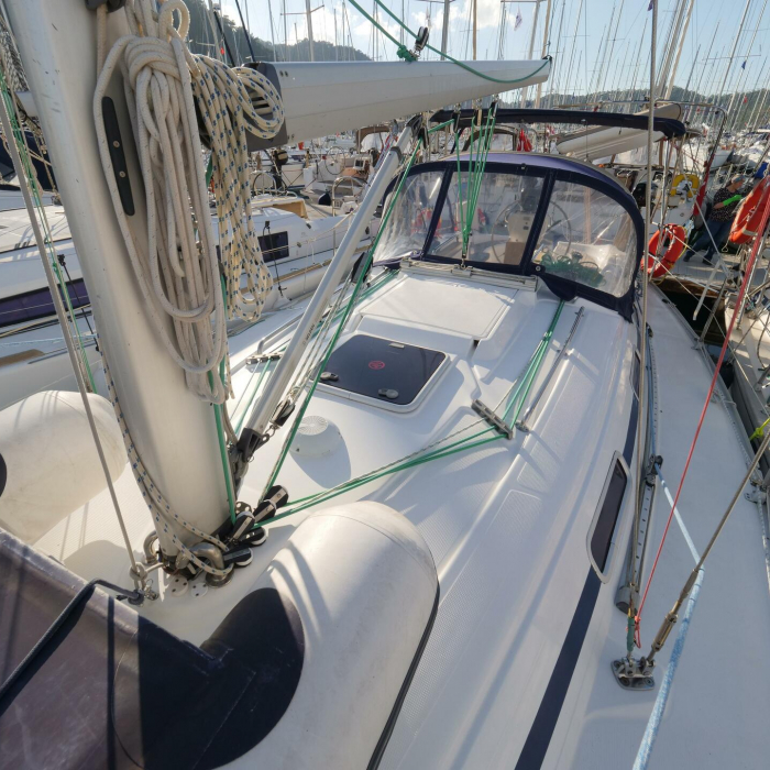 Altair | Bavaria 36 photo 3