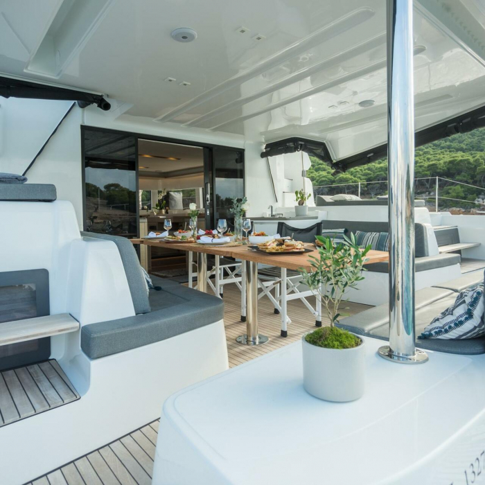 Jewel | Lagoon 51 photo 26