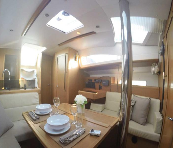 Sweet Alis | Sun Odyssey 42DS photo 11