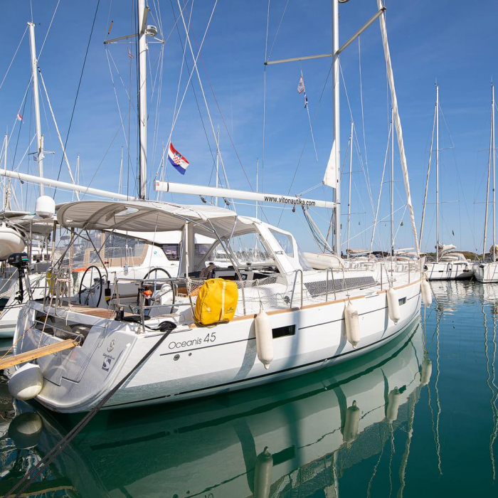 Mare Aeolos | Oceanis 45 photo 5