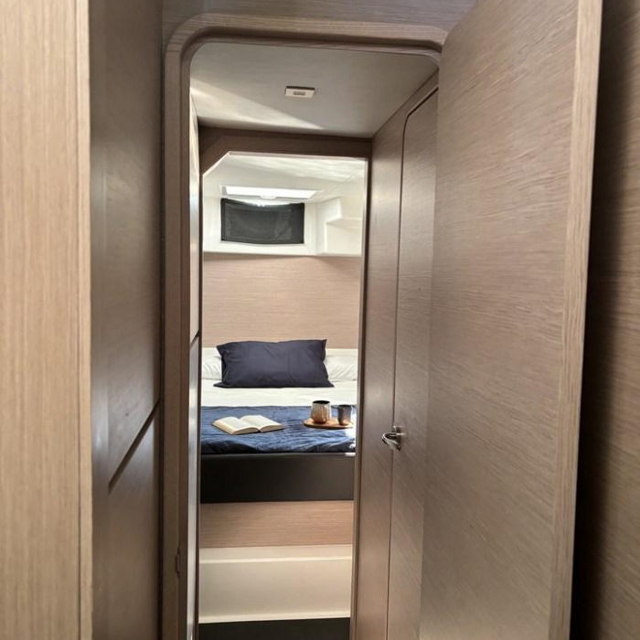 Siente El Mar | Dufour 48 Catamaran photo 13