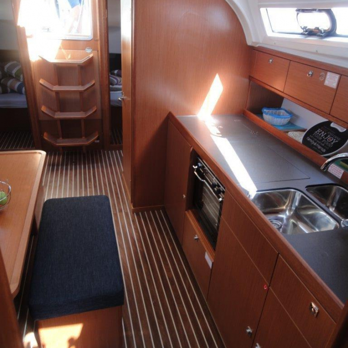 Ile | Bavaria Cruiser 41 photo 8