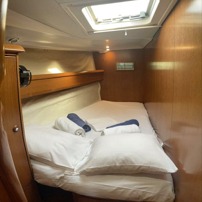 Azul | Sun Odyssey 49 photo 7