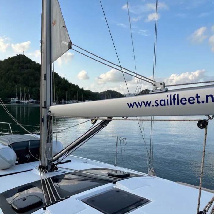 Sail Corvus | Dufour 390 Grand Large photo 7