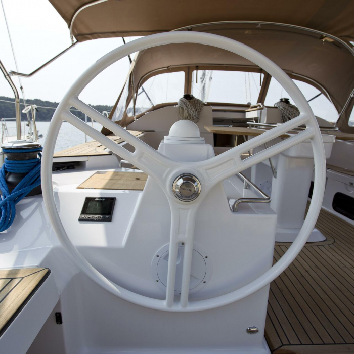 Vuschi | Elan 50 Impression photo 7