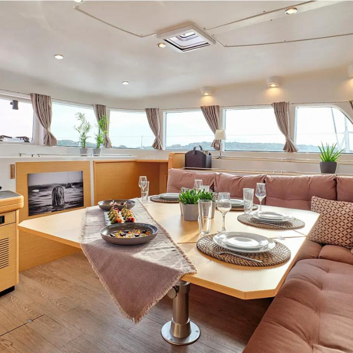 Sophia | Lagoon 50 photo 13