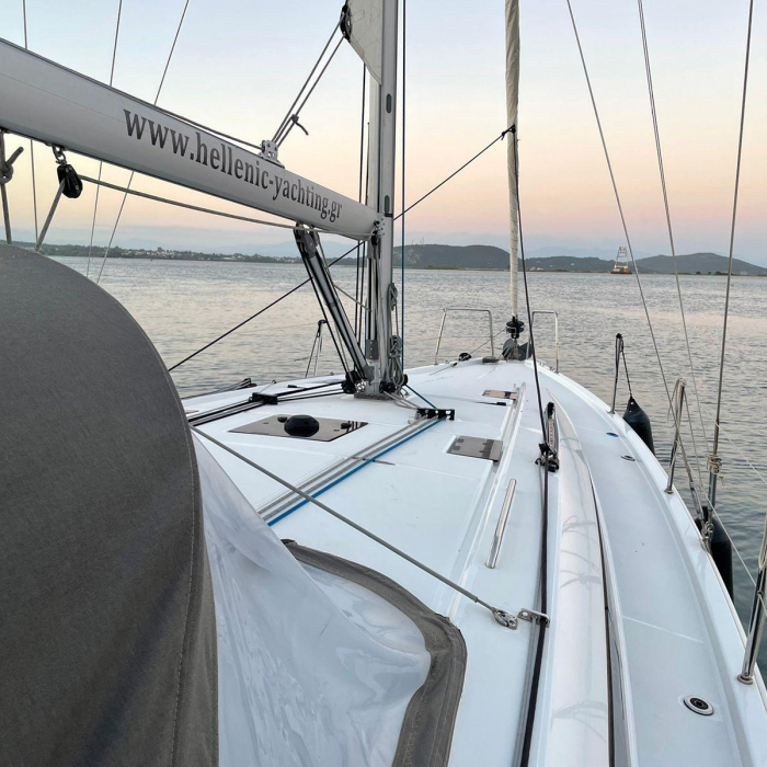 Aurora | Oceanis 40.1 photo 21