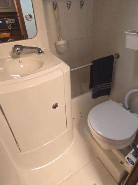 ORION X | Oceanis 370 photo 6