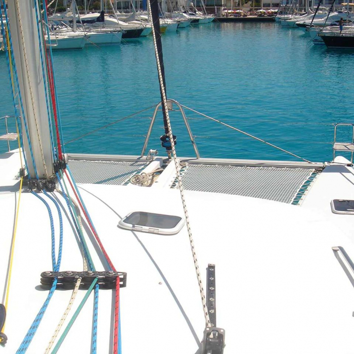 Isis | Lagoon 440 photo 9