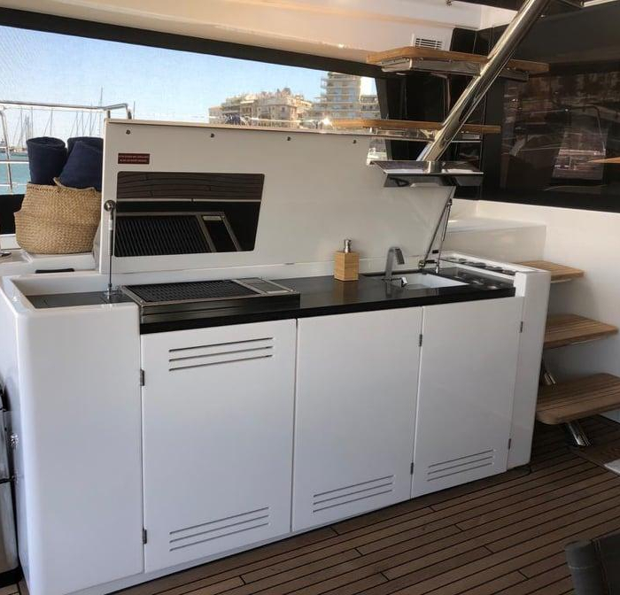 Atlantis | Lagoon 620 photo 39