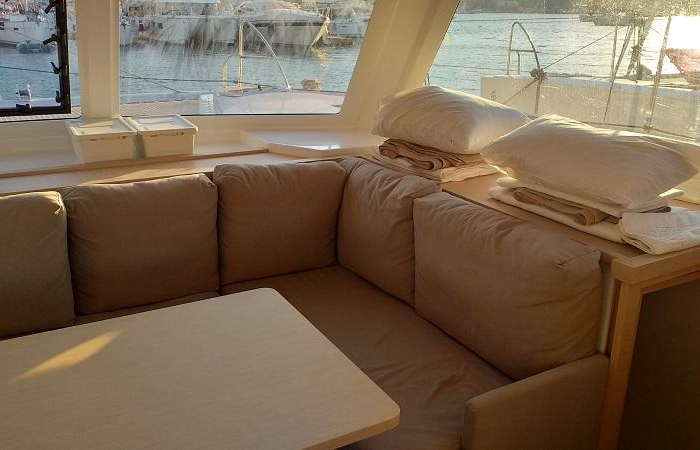 El Camino | Fountaine Pajot LUCIA 40 photo 26