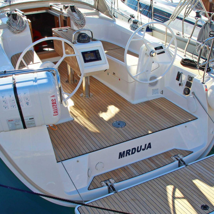 Mrduja | Bavaria Cruiser 34 photo 4
