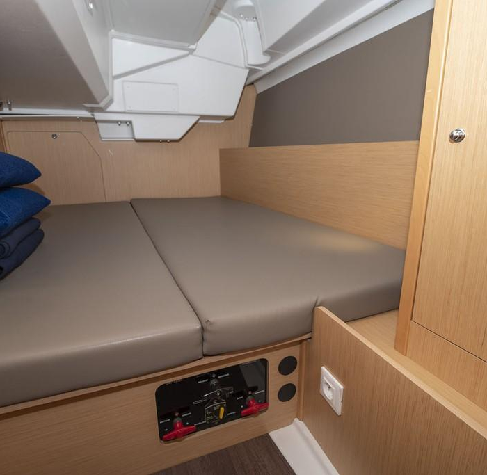 Moin | Oceanis 38 photo 22