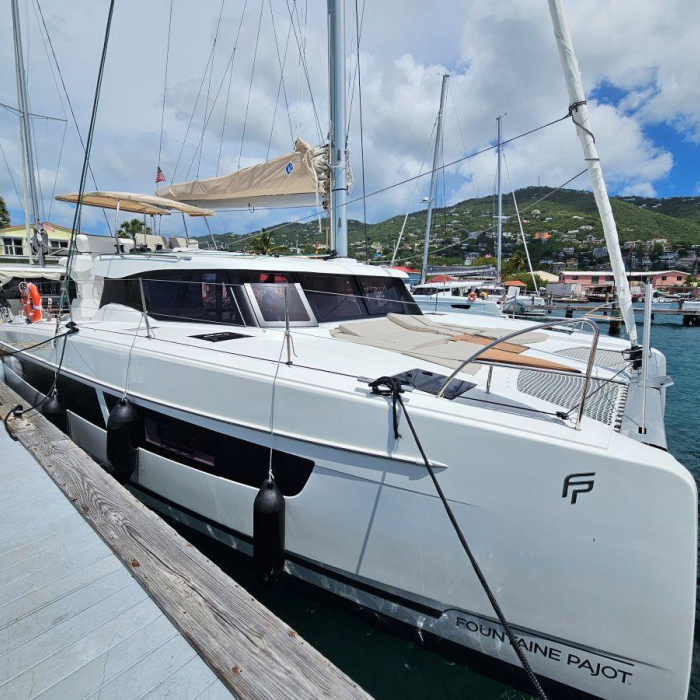 Cost of Carey | Fountaine Pajot FP 41 Quatuor 4 photo 25