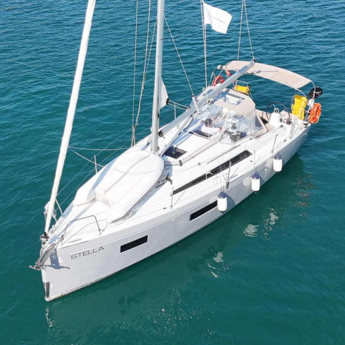 Stella | Oceanis 34.1 photo 1