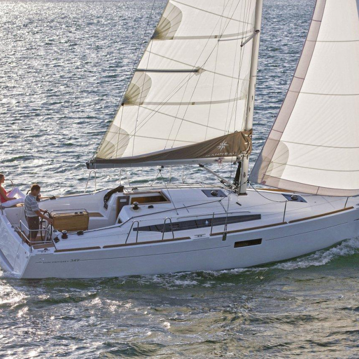 White Feather | Sun Odyssey 349 photo 1