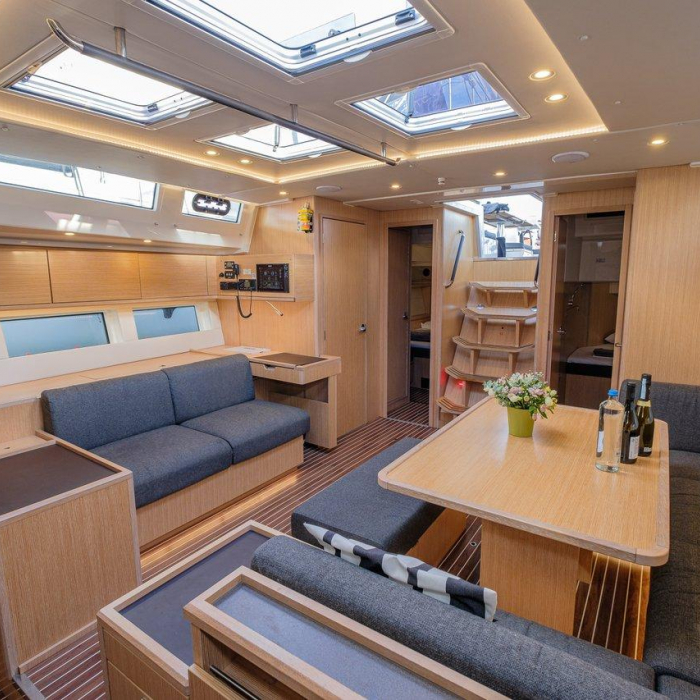 Ghost | Bavaria C57 photo 1