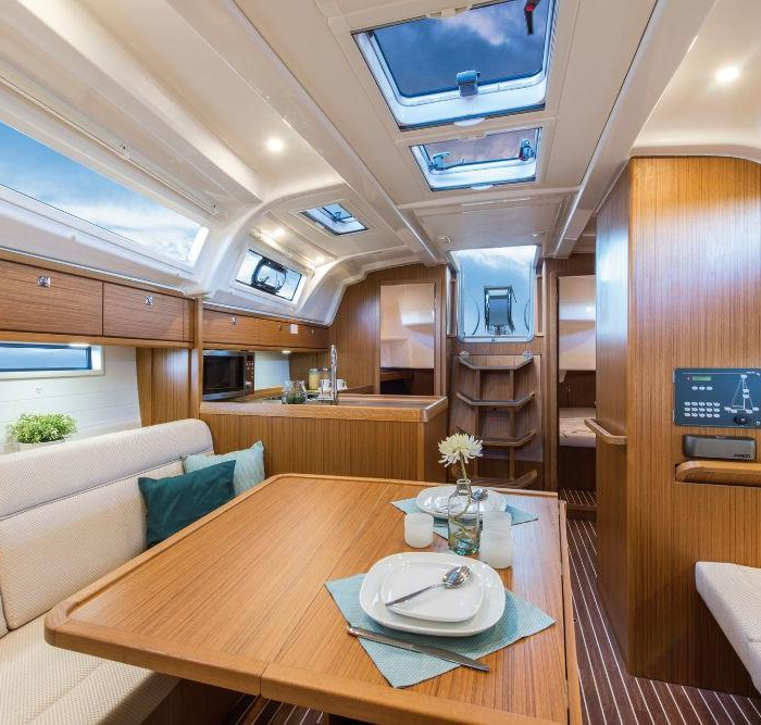 Francesca | Bavaria Cruiser 37 photo 3