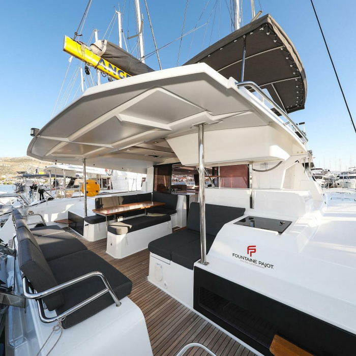 Macho | Fountaine Pajot Astrea 42 Quatuor photo 31