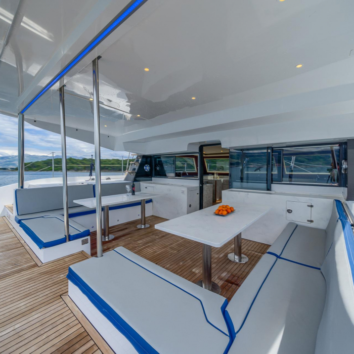 Blue | Luna 49 photo 23