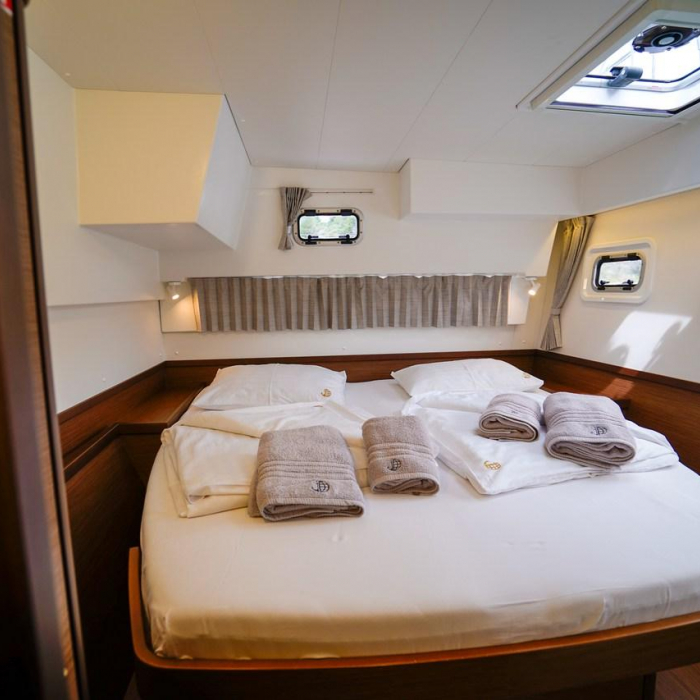 Vesper | Lagoon 42 photo 14