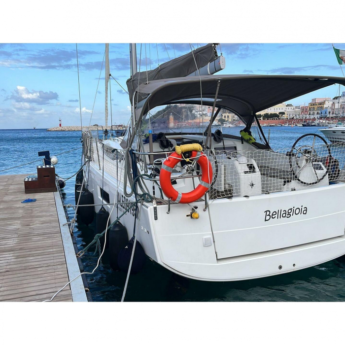 Bellagioia | Sun Odyssey 410 photo 1