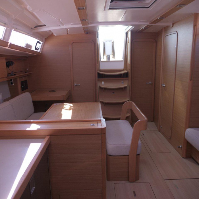 Bloody Mary | Dufour 430 photo 7