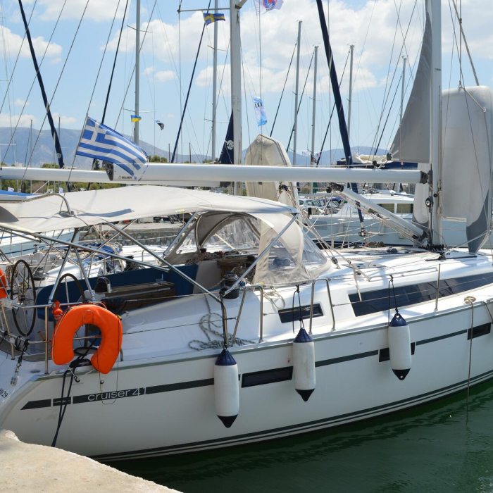 Dionysis | Bavaria Cruiser 41 photo 3