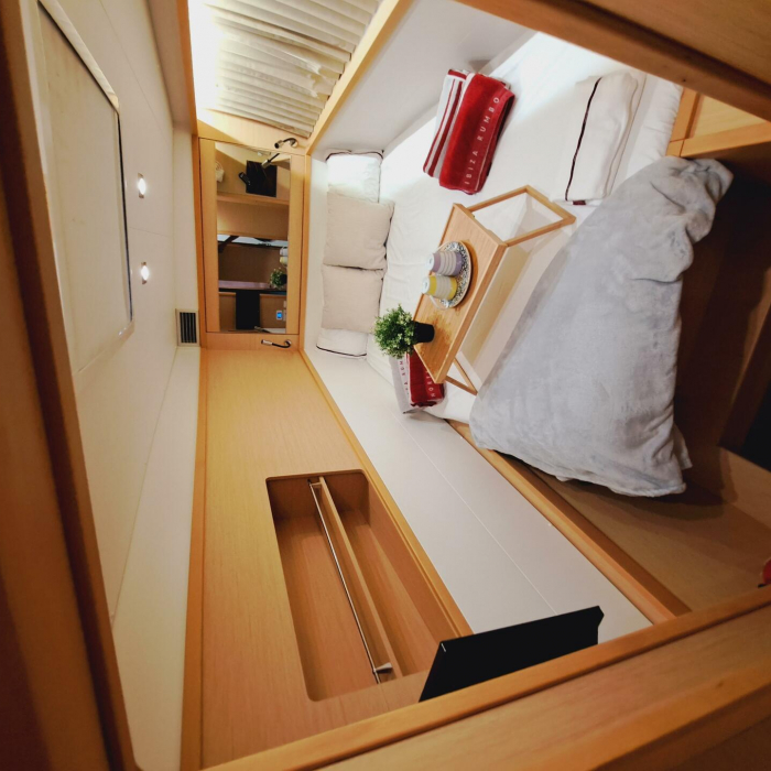 Lluna | Lagoon 450 photo 16