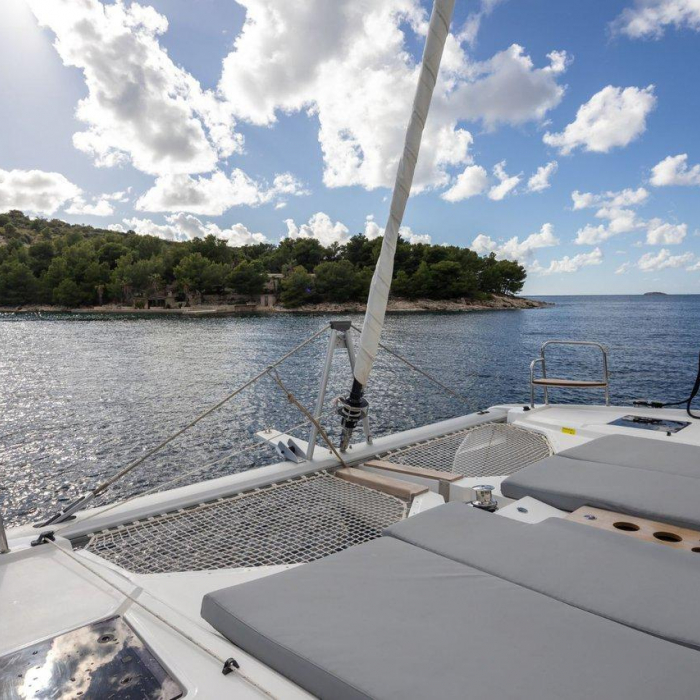 Du Du | Cervetti 44 photo 9