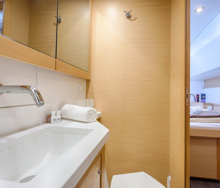 Metra | Lagoon 450 F Luxury photo 10