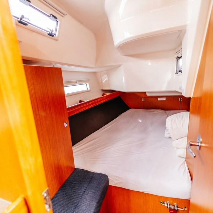 Flinx | Bavaria Cruiser 37 photo 8