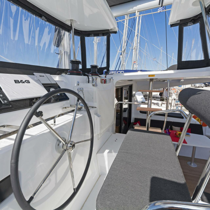 Breeze | Lagoon 42 A/C & GEN & WM photo 12