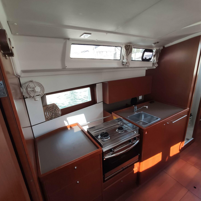 Citrea | Oceanis 38.1 photo 19