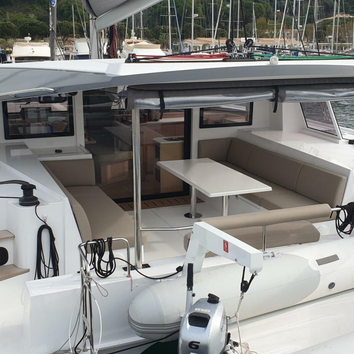 Lullaby | Nautitech 40 Open photo 4