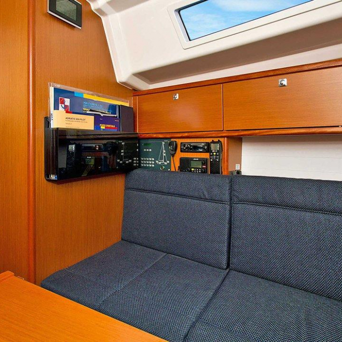 Bobara | Bavaria Cruiser 34 photo 15
