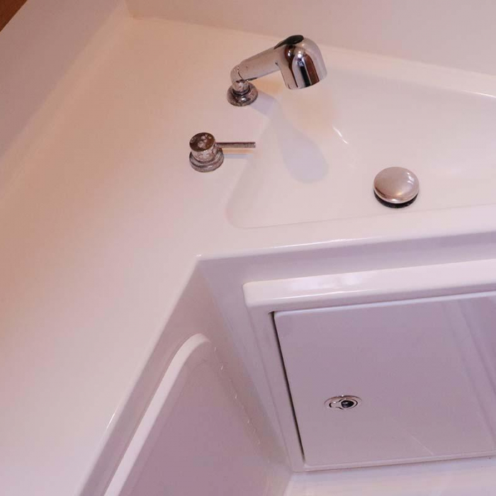 Lili | Lagoon 42 photo 7